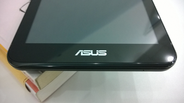 Asus FonePad 7 (FE170CG)