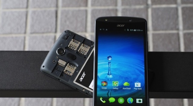 Có tới ba khe SIM