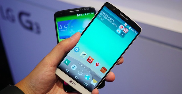 LG G3 có thiết kế không khác nhiều so với G2