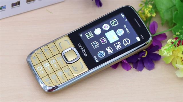 Mobiistar B232 có giá bán tham khảo tại thegioididong.com khoảng 440.000 đồng
