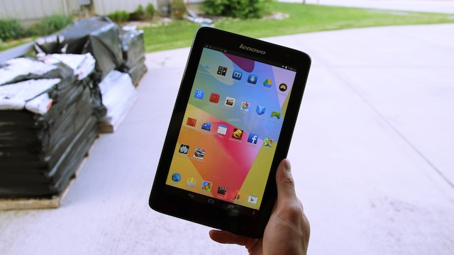 Màn hình khá tốt