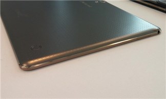 Galaxy Tab S 10.5 và Galaxy Tab Pro 10.1, cuộc đọ sức gây cấn