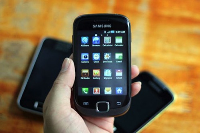 Người dùng Việt vẫn thích smartphone giá cả cao