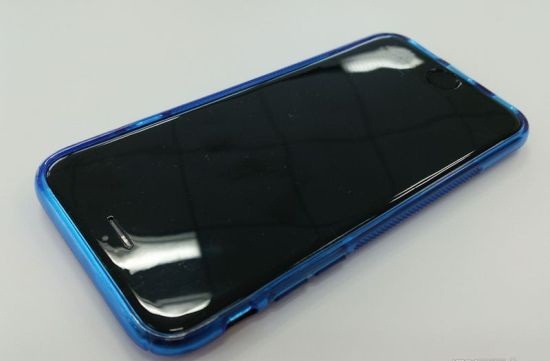 Loạt ảnh iPhone 6 bóng lưỡng đọ dáng iPhone 5