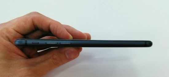 Loạt ảnh iPhone 6 bóng lưỡng đọ dáng iPhone 5