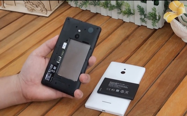 Lắp SIM vào từng khe thích hợp