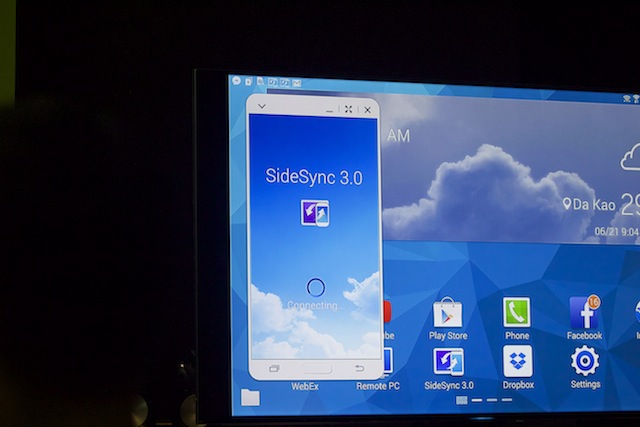 Tính năng SideSync được dịp thi triển