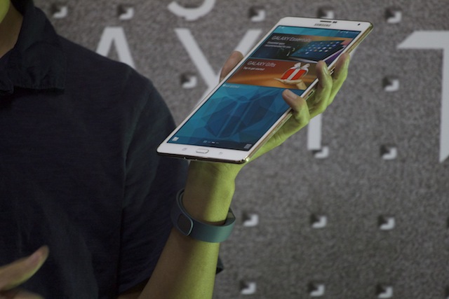 Thành viên nổi tiếng của diễn đàn Tinh Tế chia sẽ những trải nghiệm của mình với Tab S