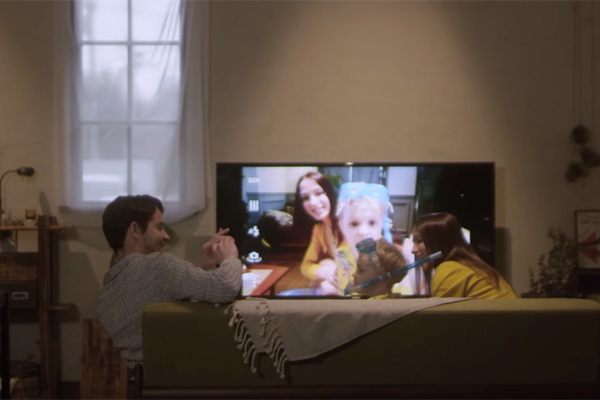 Xperia Z2 kết nối NFC với TV Sony Bravia