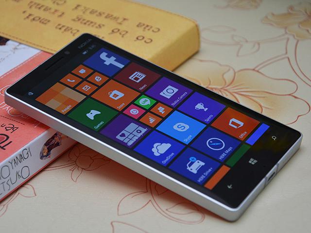 Nokia Lumia 930 được cài sẵn hệ điều hành Windows Phone 8.1