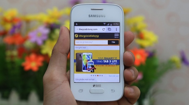 Smartphone giá rẻ trong tháng 7