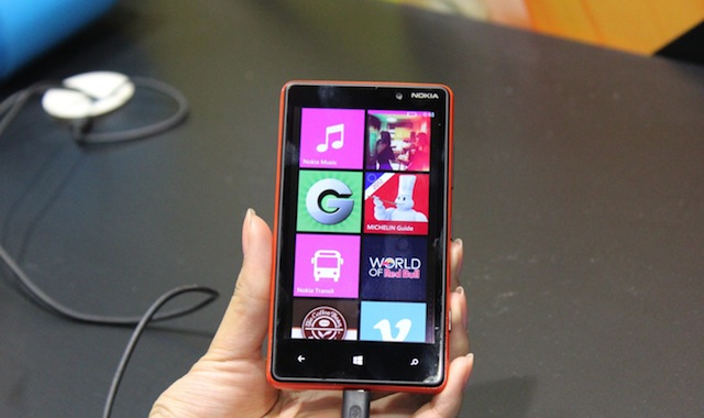 Lumia 820