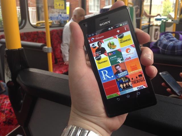 Máy cũng được tùừa hưởng giao thức NFC