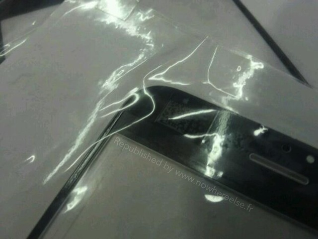 Ảnh rò rỉ mới của màn hình iPhone 6