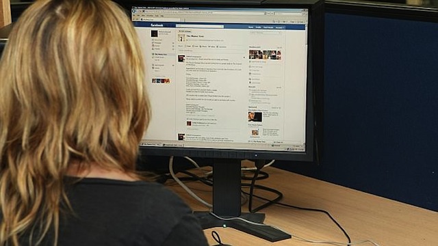 Internet khiến con người trở nên ngốc nghếch hơn