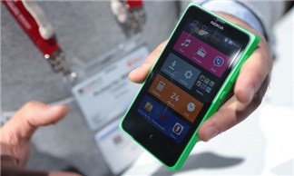Nokia X+ âm thầm hạ giá chuẩn bị đón Nokia X2