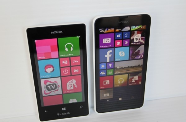 Nokia Lumia 521 đọ dáng cùng Lumia 635