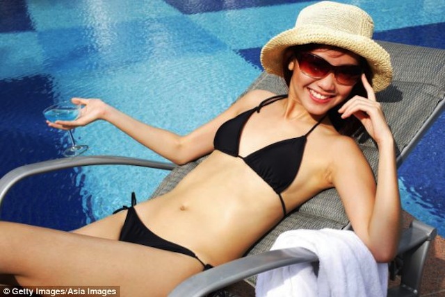 Ảnh sexy tỉ lệ nghịch với sự thông minh?