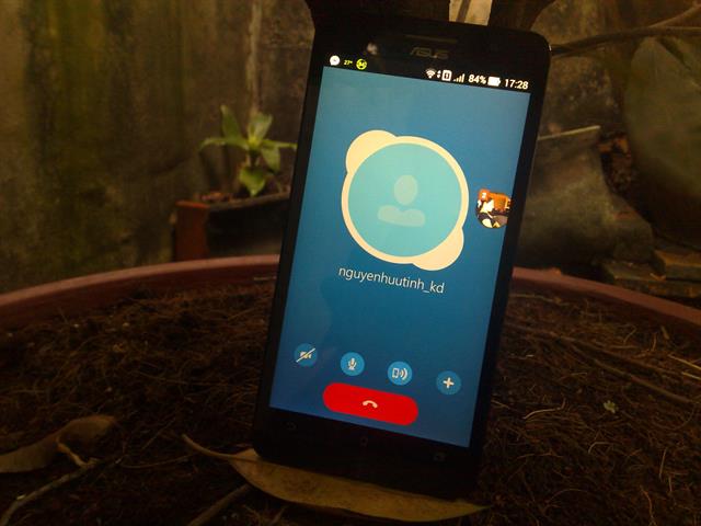 Nhắn tin, đàm thoại, gọi video miễn phí, bạn dùng ứng dụng nào?