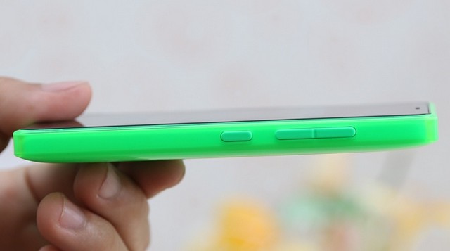 Trên tay Nokia X2 cấu hình tốt, giá rẻ tại Thegioididong