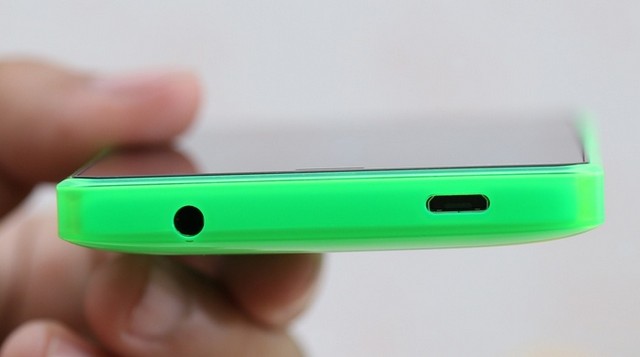 Trên tay Nokia X2 cấu hình tốt, giá rẻ tại Thegioididong