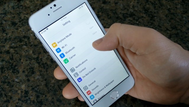 Trên tay iPhone 6 màn hình 4.7 inch...chạy Android Trên tay iPhone 6 màn hình 4.7 inch...chạy Android