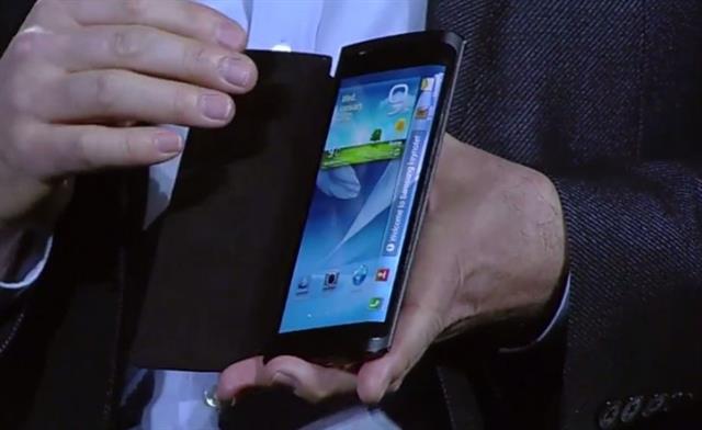 Galaxy Note 4 sẽ chạy theo xu hướng thiết kế như thiết bị này?