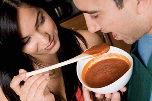 Sử dụng cà chua trong bữa ăn hằng ngày có thể giúp tăng 70% lượng tinh trùng