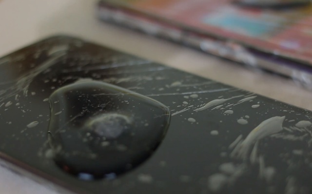 Nước đá tan chảy