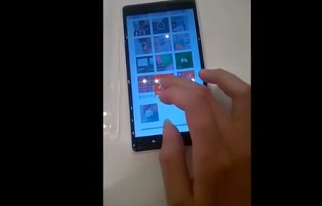 Kéo thả các ô gạch ứng dụng