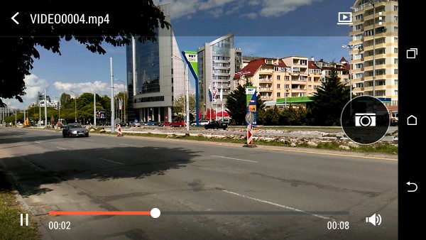 Đang phát video