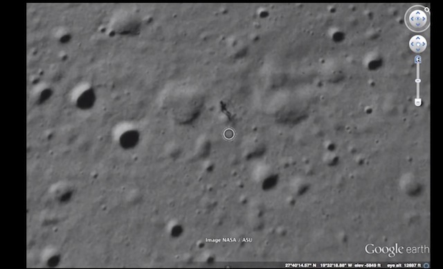 Người đi bộ trên mặt trăng?