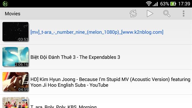 Thiết lập chế độ “Tự động xoay màn hình”: Cài đặt hệ thống > Hiển thị > tick chọn dòng “Tự động xoay màn hình”