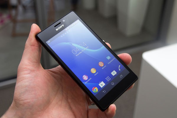 1. Sony Xperia M2 (6,99 triệu đồng) 