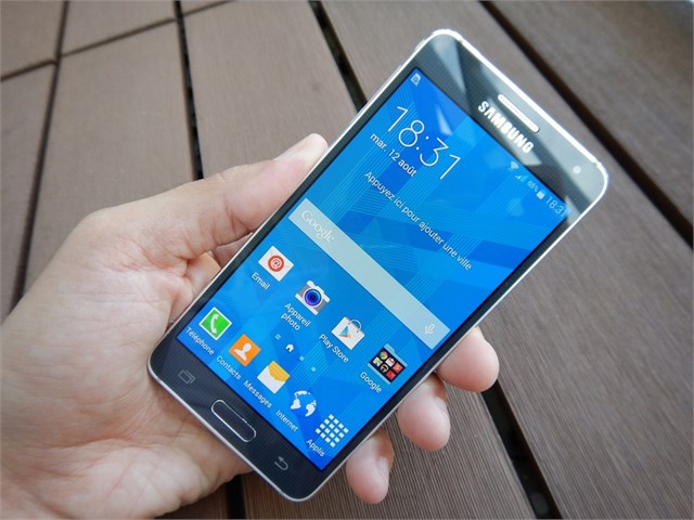 Màn hình Galaxy Alpha