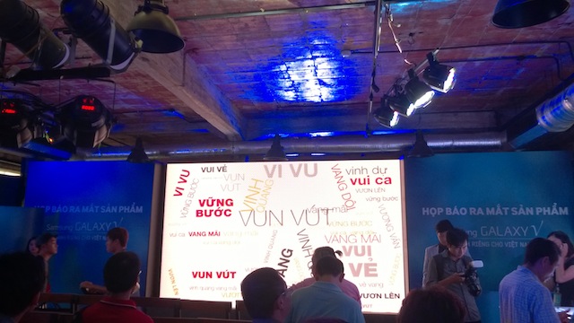 Một số ảnh tại buổi ra mắt: