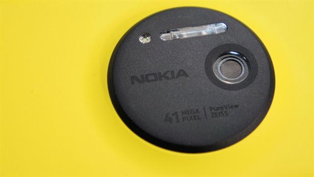 Nokia Lumia 1020