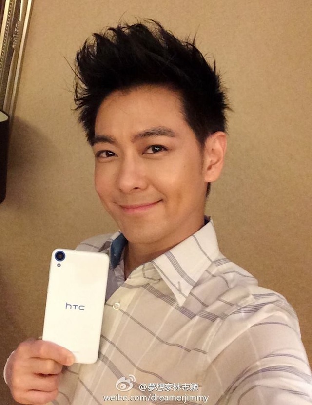 Ảnh trên tay HTC Desire 820 của Lâm Chí Dĩnh