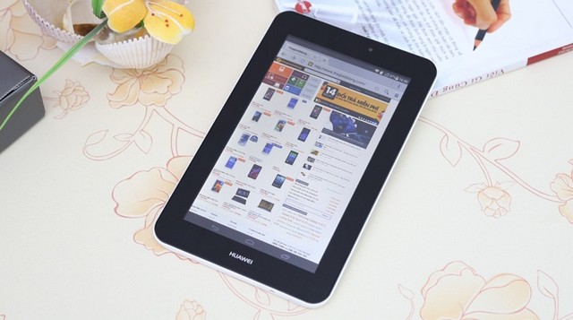 Cận cảnh Huawei MediaPad 7 dùng chip lõi tứ giá 2,79 triệu đồng