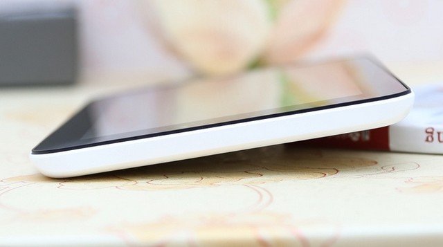 Cận cảnh Huawei MediaPad 7 dùng chip lõi tứ giá 2,79 triệu đồng