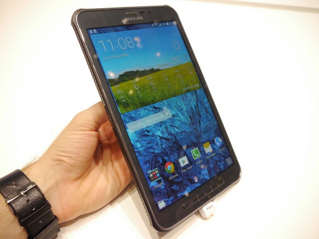 Trên tay Galaxy Tab Active