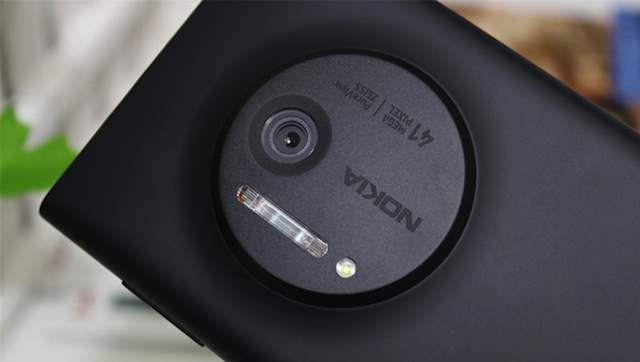 Người thừa kế Lumia 1020 sắp quay lại và lợi hại hơn