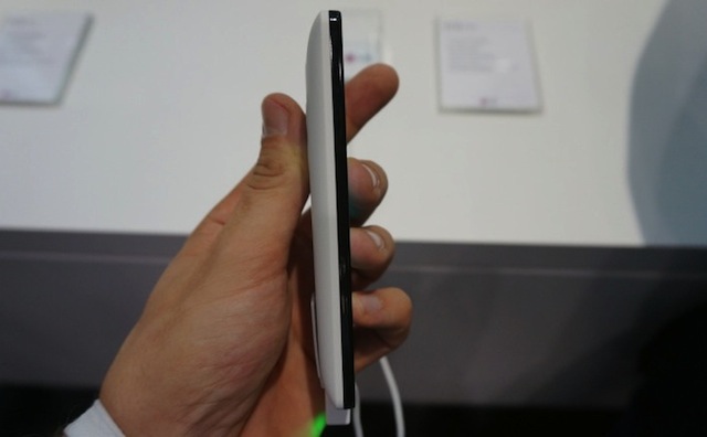 Một số hình ảnh của LG L Fino: