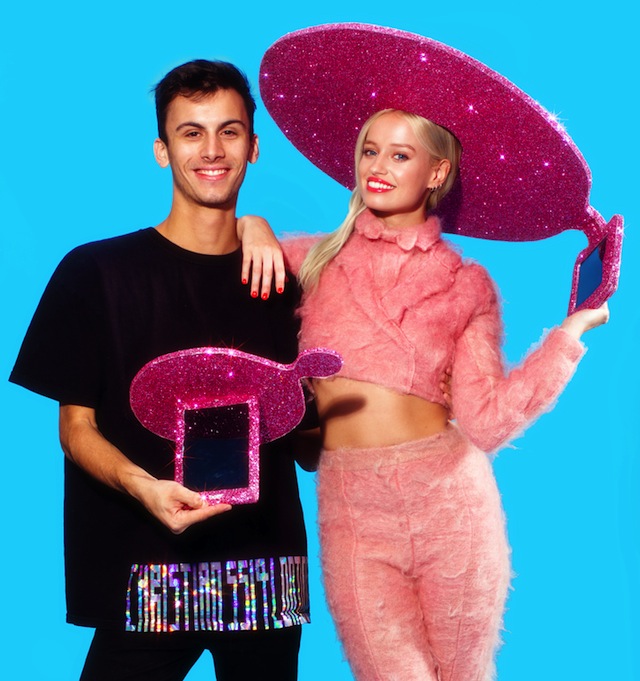 Có lẽ chỉ những người thích sự kỳ lạ mới cần chiếc mũ này