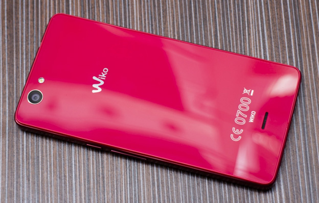 Mặt lưng Hight way màu đỏ Mặt lưng Hight way màu đỏ