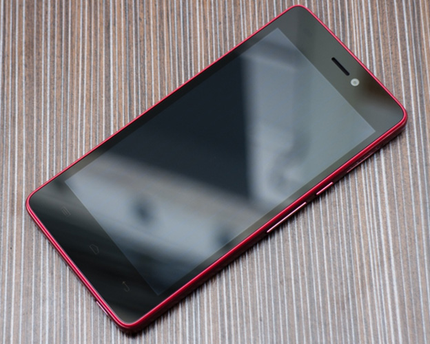 Màn hình Hight way màu đỏ Màn hình Hight way màu đỏ