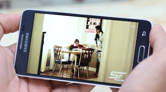 iPhone 6 và Samsung Galaxy Alpha đều có màn hình 4.7 inch