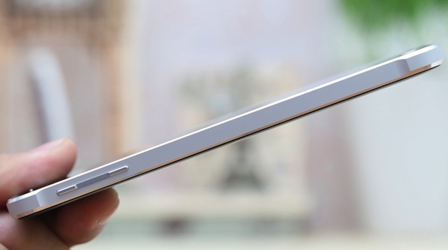 So độ mỏng iPhone 6 và Samsung Galaxy Alpha