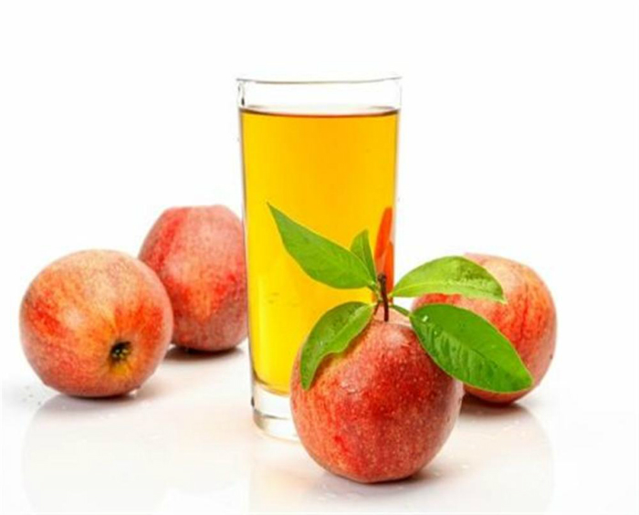 Apple juice contains a high amount of vitamin C