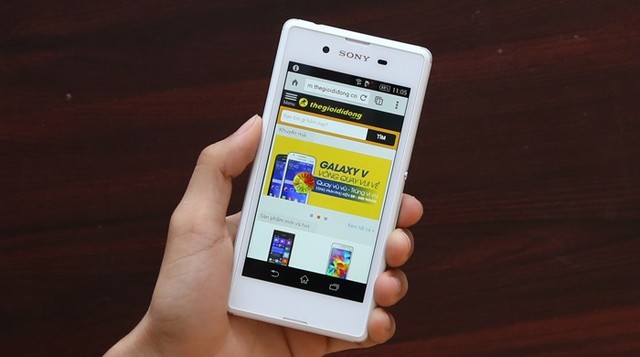 Cận cảnh Xperia E3 dùng chip Qualcomm 4 nhân tại Thegioididong